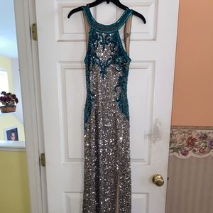 SCALA SIZE 4 PROM/SWEET 16 DRESS